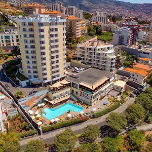 https://raga-hotel.madeira-islandshotels.com