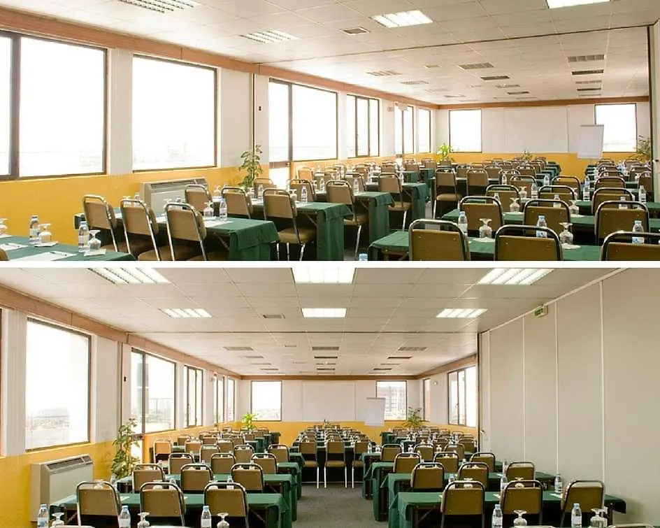 Hotel Holiday Inn Express & Suites Lisbon - Principe Real By Ihg