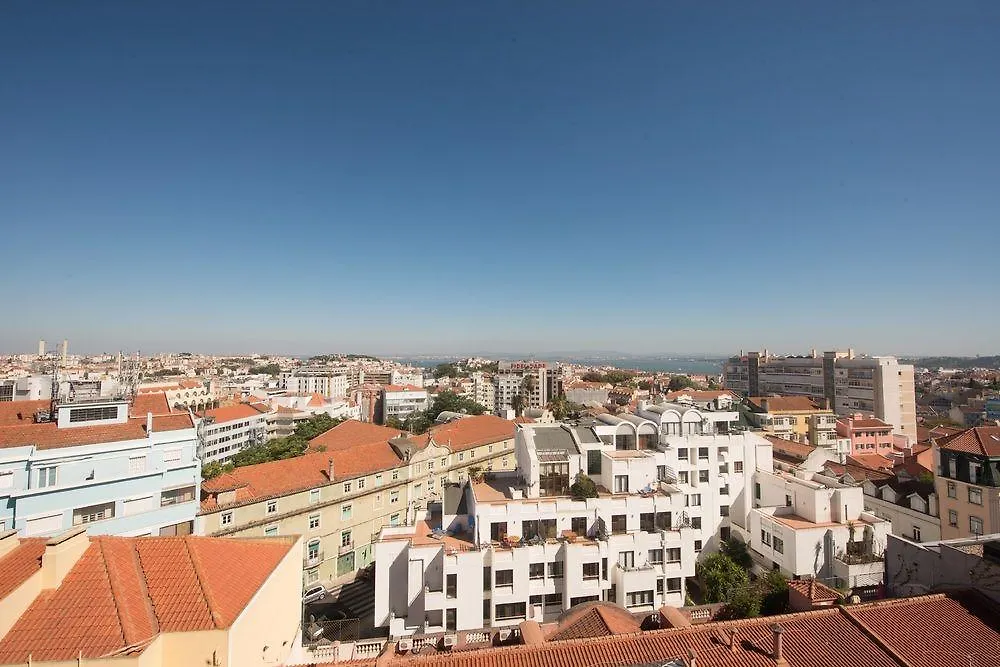 Holiday Inn Express & Suites Lisbon - Principe Real By Ihg